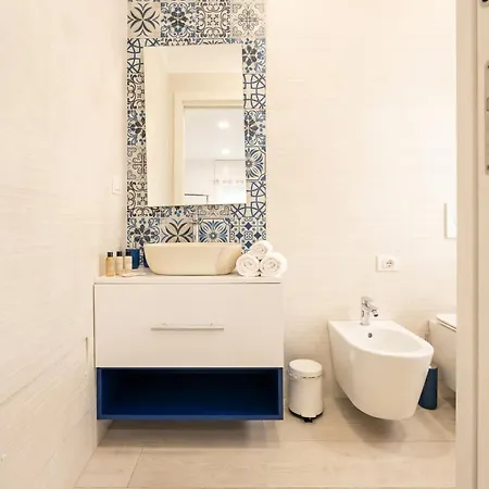 Aparthotel & Relax 2 4*